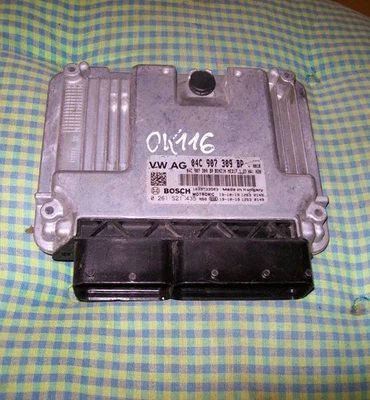 Centralina VW AG 04C907309BP 0261S21435 MED17.1.27 HW H20 0010 10/2019 - Immagine 1 di 2