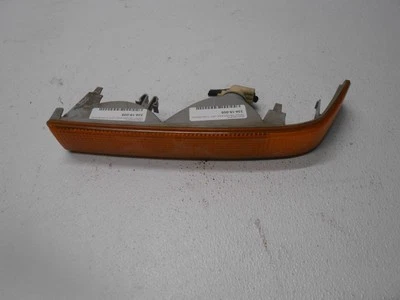 1998 chevrolet S10 Front Left Driver side Turn Signal Light - Image 1 of 4