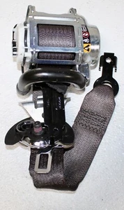 2020-2024 CHEVY SILVERADO 1500 /GMC SIERRA 1500 BROWN RIGHT SIDE SEAT BELT OEM - Picture 1 of 3