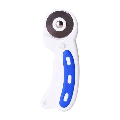 KW-triO Rotary Cutter 3in1 Cutting Machine with 3pcs 45mm Replacement Z4D1 - Image 1 of 4