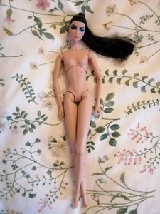 Fashion Royalty Lilith Nude Used  - Foto 1 di 5