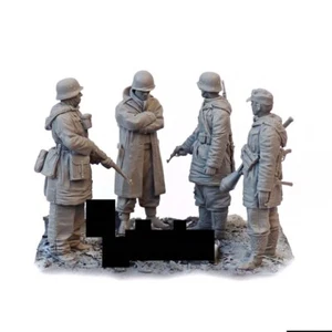 1:35 resin figures model Four German soldiers in WW II unassembled unpainted - Picture 1 of 3