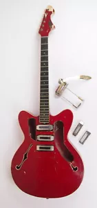 Bajo Guitarra Eléctrica Semiacústica JOLANA TORNADO 6 Cuerdas República Checa - Imagen 1 de 11