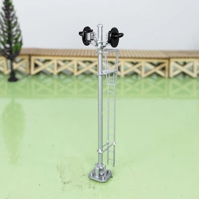 1 x HO scale model railroad searchlight signal steel 3-colors opposite 2 heads - Image 1 of 4
