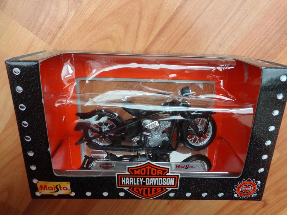 1/18 MAISTO CLASSIC 1948 EL PANHEAD NERO HARLEY DAVIDSON MOTO - Immagine 1 di 1
