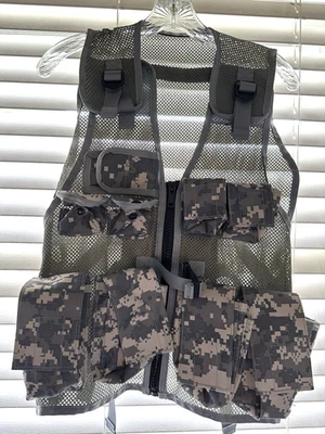 Unisex Adult Mesh Tactical Vest Lightweight Utility Hunting Outdoors Adjustable - Image 1 of 4