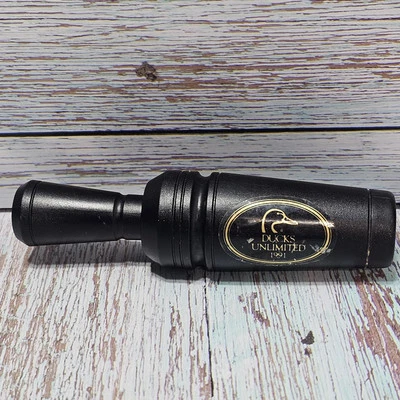 Vtg DUCKS UNLIMITED Llamada de pato de plástico negro - 1991 Foto 1 de 4