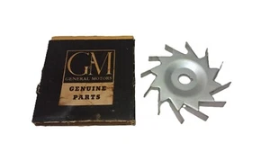 Ventilador generador 1866400 NOS 1953-55 Corvette cinco pulgadas de diámetro en caja original - Imagen 1 de 2