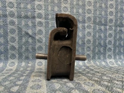 1971-1979 Toyota Corolla 1972-1973 Carina NORS Front Motor Mount 74 75 76 #2406 - Image 1 of 4