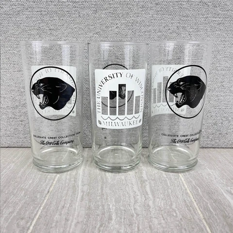 Vintage U of Wisconsin Milwaukee Glasses - Coca Cola Collegiate Crest Collection Cover