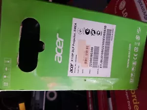 Acer X110P DLP Projector - Imagen 1 de 5