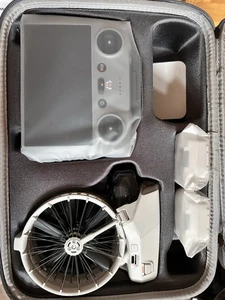 DJI Flip Drohne + RC2 Controller + Case & 2 extra batteries - Bild 1 von 6