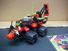LEGOLAND 6896 M-TRON CELESTIAL FORAGER COMPLETE WITH BOOK NICE