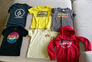 Kids Surf T-Shirt & Hoodie Lot Size 3 And 4 Hurley, Volcom, Quicksilver, Billa - Picture 1 of 2