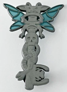 Harry Potter Heremeow Llave Mago Marca Oscura Voldemort Serpiente Calavera Alas Prendedor - Imagen 1 de 4