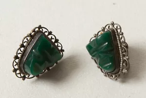 Vintage Sterling Silver Screw Back Earrings (B4D) Carved Jade Faces - Picture 1 of 7