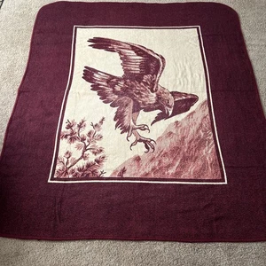 San Marcos Adler Wendedecke 82" x 96" Burgund Beige Dick Warm - Bild 1 von 5