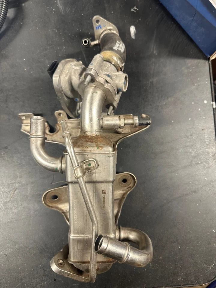 Enfriador 3.0 duramax egr Foto 1 de 1