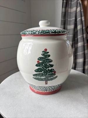 Furio Bizzirri Christmas Tree Cookie Jar Canister Lid Sponge Painted Italy RARE - Image 1 of 4