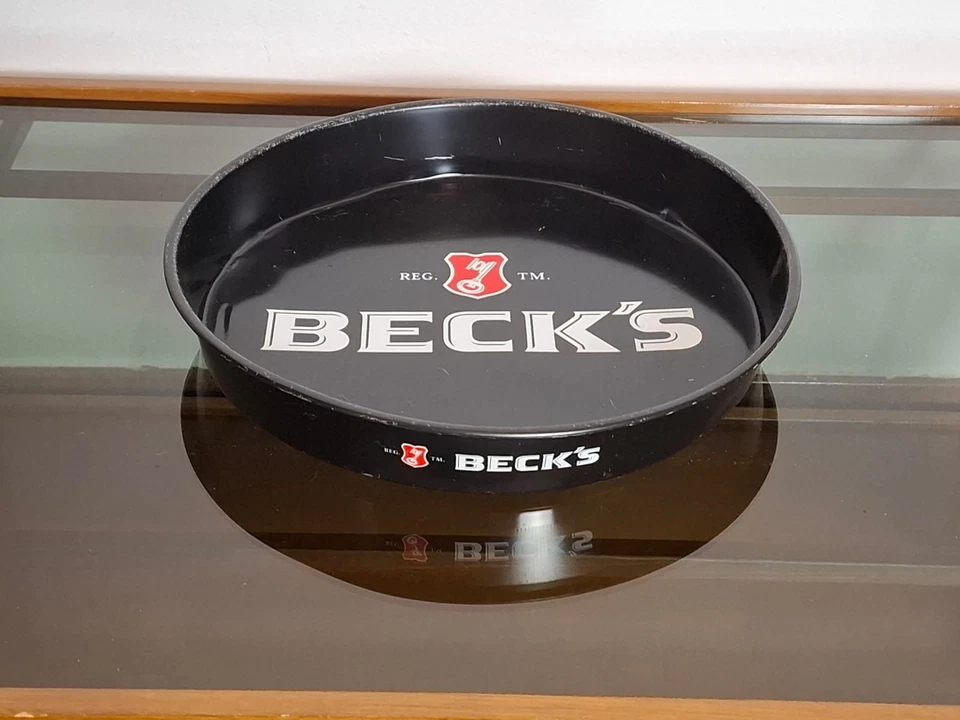 Coppia Di Vassoi Becks E Menabrea - Immagine 1 di 4