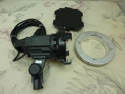 Impact Qualite 300 - 300 Watt / 3200K - Focusing Flood Light - Image 1 of 4