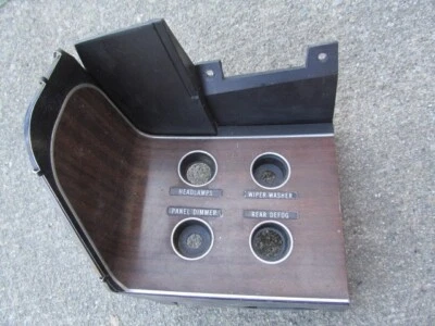 Panel de interruptores de tablero de rally Cuda & Challenger Foto 1 de 4