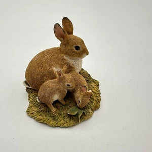 Sherratt & Simpson England Rabbit Family Figurine - Picture 1 of 6