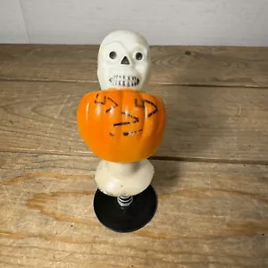 Vintage Halloween Teschio Plastica Jack O Lanterna Giocattolo Pop Up Primavera Incompleto Funziona - Foto 1 di 12