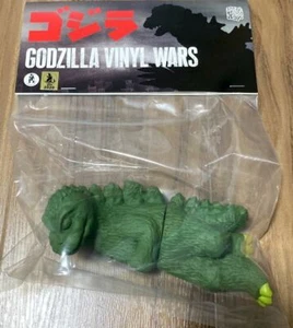 Sofvi Life Napping Godzilla Green Molding Painted SoftVinyl Figure Sofubi Kaiju - Picture 1 of 6