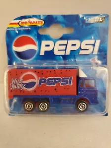 Vintage Cherry Pepsi - SCATOLA ANNI '90 FURGONE CON PORTA DI APERTURA - Nuovo Majorette - Foto 1 di 6