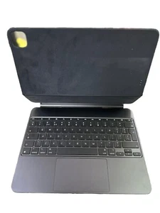 Apple iPad Pro M4 13" Magic Keyboard A2974 Black Type C Port UK Region No Box - Picture 1 of 8