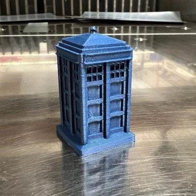 OO Gauge TARDIS 1:76 scale For 00 Railway Layout Dr Who Custom Police Box - Image 1 of 3