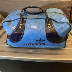 Adidas Sports Duffel Bag 1970's Blue - Faux Leather/ Vinyl - Hong Kong - Read! - Bild 1 von 12