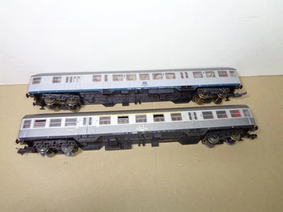 2 Stück Silberlinge Personenwagen, Roco, ungeprüft, beschädigt,von H0 Modellbahn - Bild 1 von 4