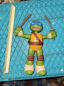 TMNT Ninja Turtles Action Figure Blue Leonardo Toy Viacom 2014 10 inch      -J- - Picture 1 of 4