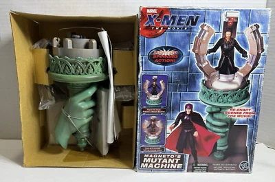 Toy Biz Marvel X-Men Magneto's Mutant Machine Juego NUEVO Caja Abierta Foto 1 de 4