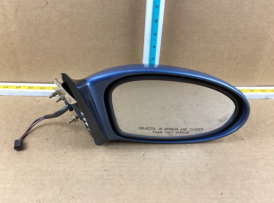 1999-2004 Oldsmobile Alero Front Right Passenger Side View Mirror Assembly - Image 1 of 4