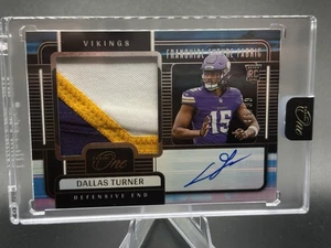 2024 Panini One Rookie Dallas Turner #90 Tri Color RPA /99 Encased - Bild 1 von 3