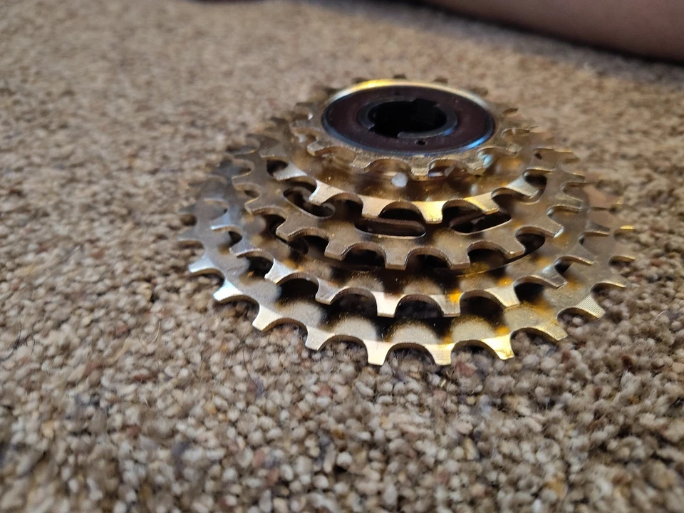 [XU] Pro Compe  Gold Freewheel 5 speed 14 - 30 Teeth Road NOS - Image 1 of 1