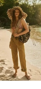 Free People Luca Barrel Pants | Trousers - Moss Green - W27- RRP £68.00 - Picture 1 of 8
