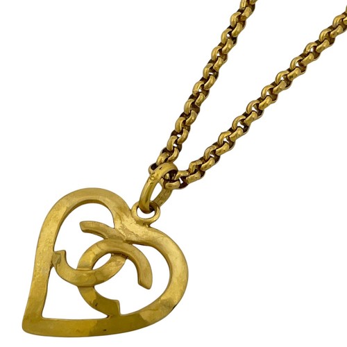 CHANEL (Incastro) Logo CC Motivo Cuore Collana Catena CC Oro Pl...