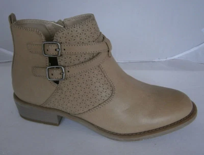  NICOLE DURHAM WHITE MOUNTAIN TAUPE TAN ANKLE BOOTS ZIP BUCKLE CUT OUTS STYLISH  - Image 1 of 4