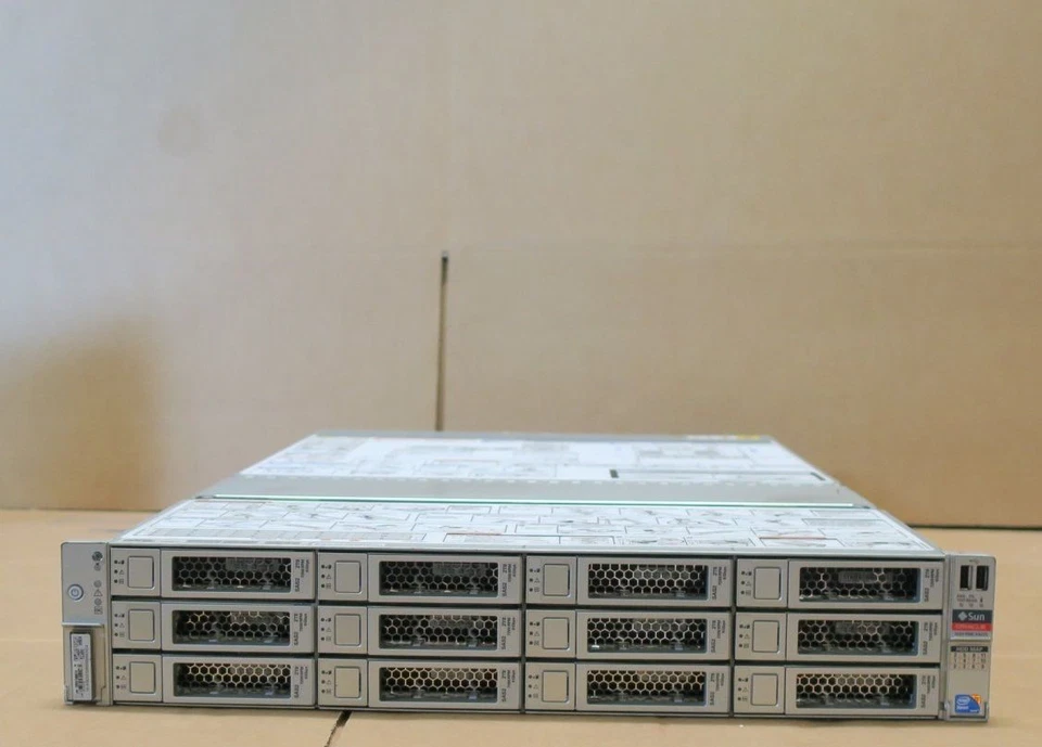 Oracle Sun Sun Fire X4270 M2 Xeon E5620 Quad Core 2.40GHz 16 GB 12 x 2TB Server - Image 1 of 2