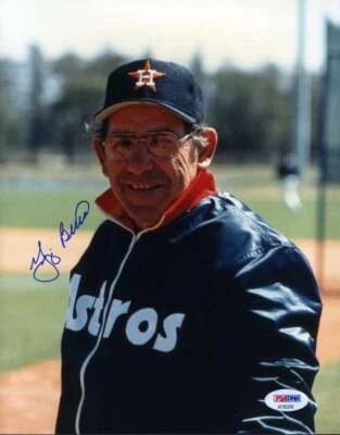 Yogi Berra Psa Dna Coa Autograph 8x10 Photo  Hand Signed Houston Astros - Image 1 of 2