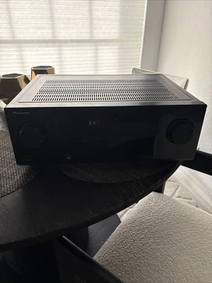 Receptor multicanal de audio/vídeo Pioneer VSX-321-K-P Dolby True HD y DTS-HD Mas Foto 1 de 4