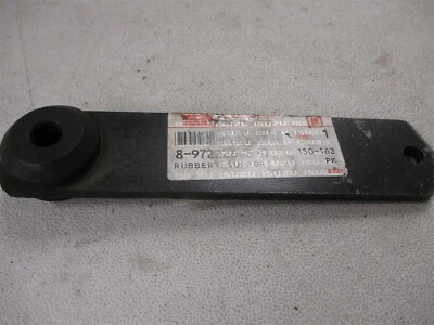 8-97222-646-0 NUEVO GENUINO OEM ISUZU NPR SOPORTE GOMA 8-97222646-0 Foto 1 de 2