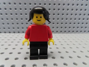 Lego Figur Town Frau rotes Shirt schwarze Zöpfe Pigtail pln112 297-1 - Bild 1 von 1