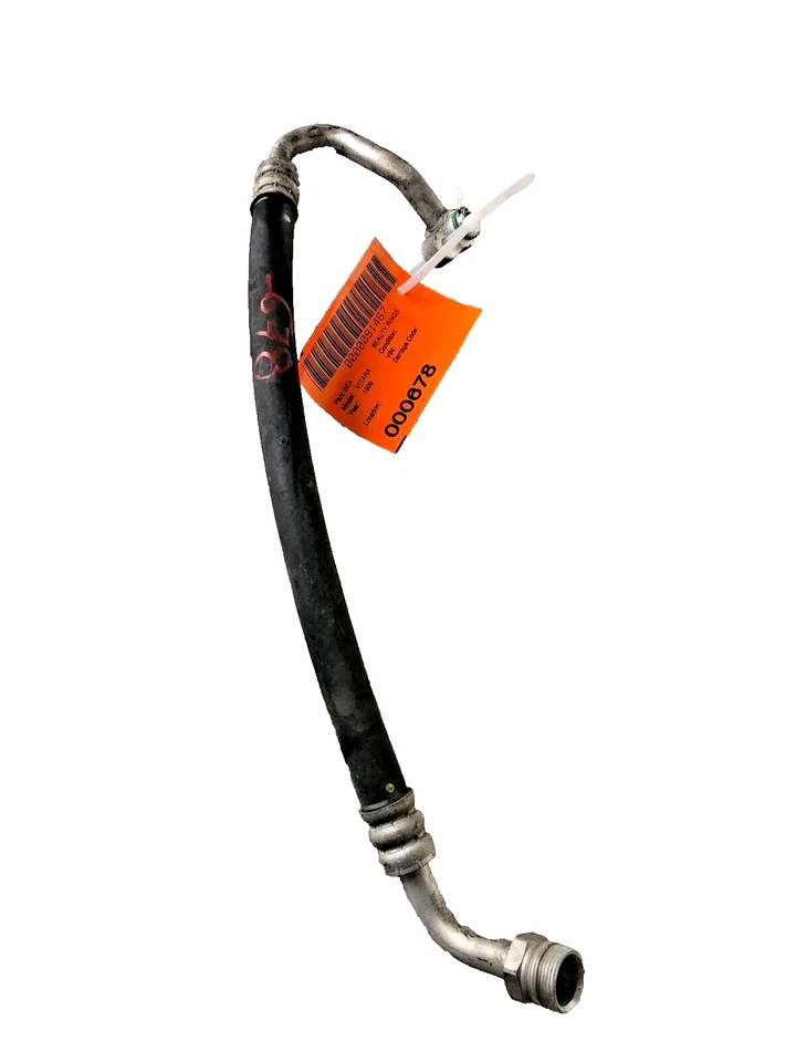 Tubo de manguera de succión de refrigerante aire acondicionado Suzuki Grand Vitara 1999-2003 Foto 1 de 4