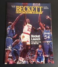 Beckett Basketball Card Monthly August 1995 #61 Clyde Drexler Cover