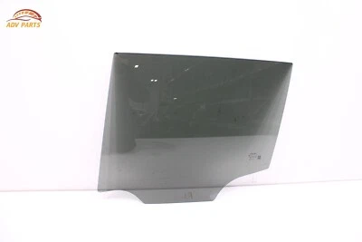 2015 - 2023 JEEP RENEGADE ЗАДНЯЯ ЛЕВАЯ ВОДИТЕЛЬСКАЯ ДВЕРЬ СТЕКЛО ОКНА OEM - Изображение 1 из 4